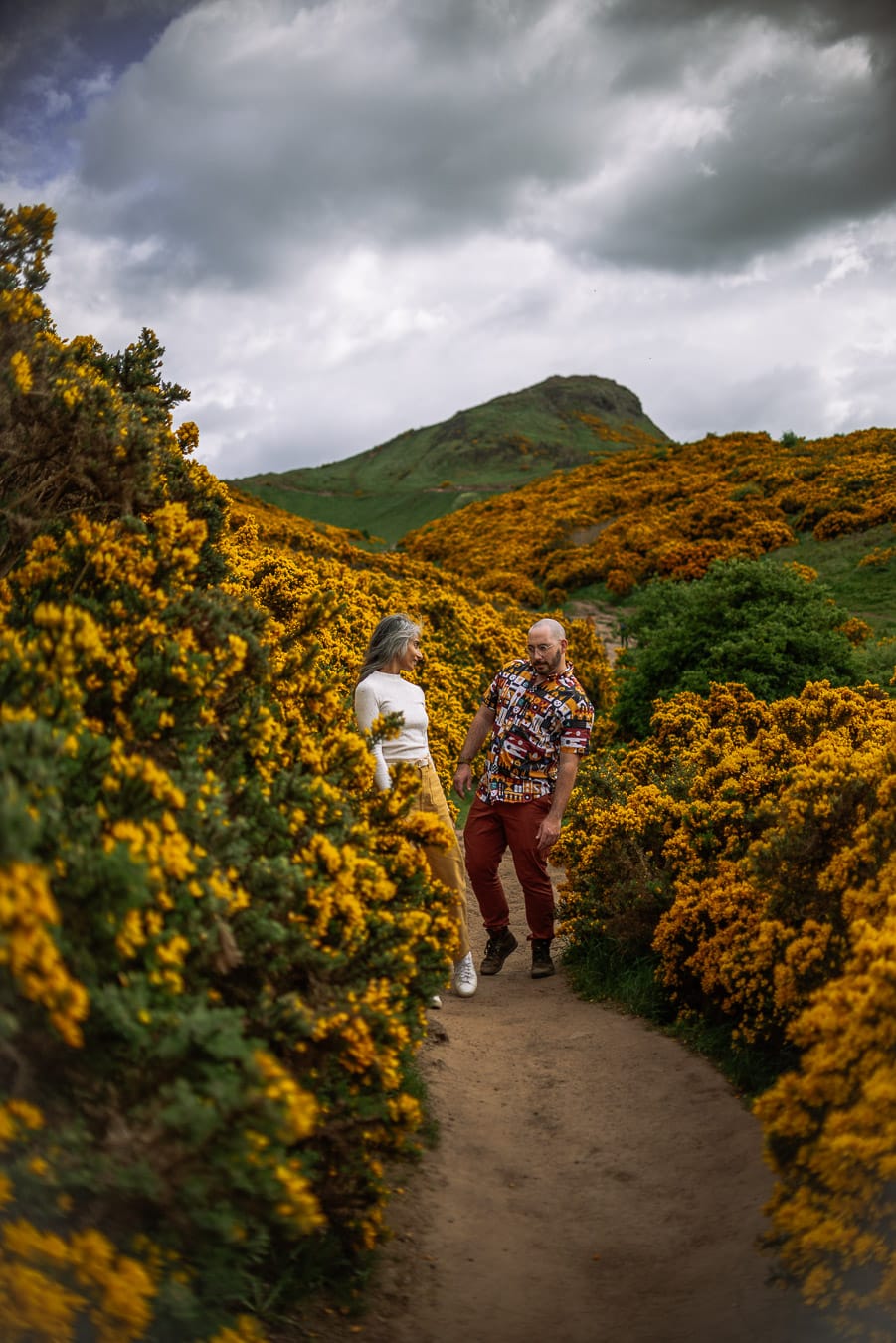 couple's photoshoot in edinburgh scotland