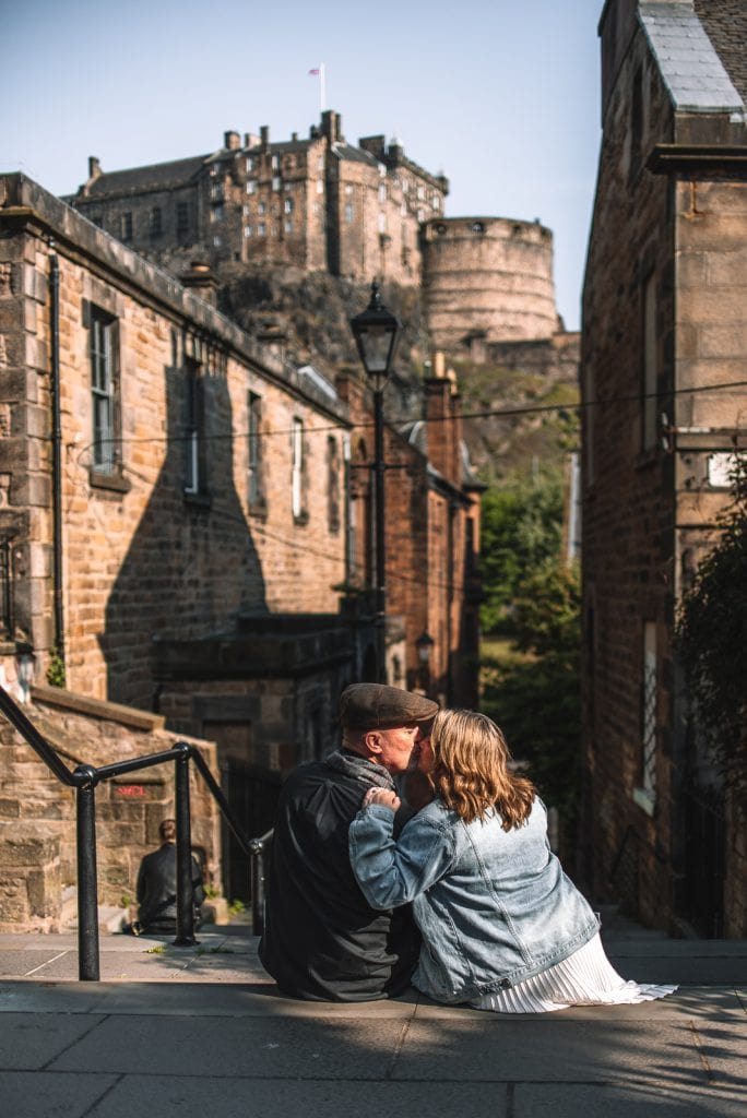 stephanie and cary couples shoot in edinburgh scotland
