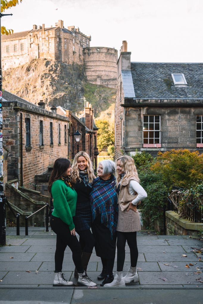 lila family photoshoot the vennel edinburgh