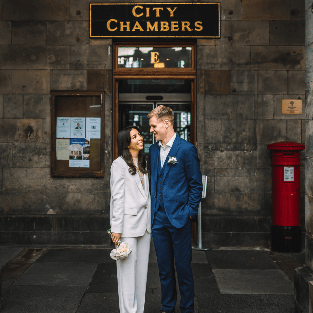 leahi and hamish edinburgh city chambers wedding registry office