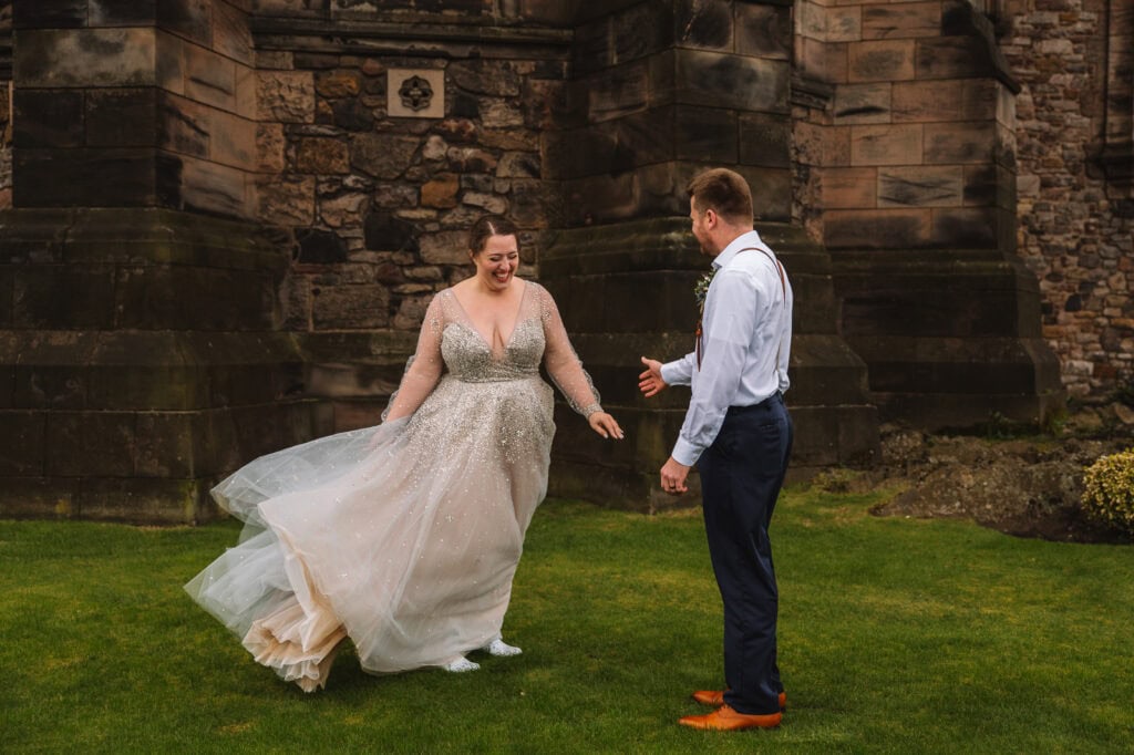 edinburgh castle wedding photography ella and john