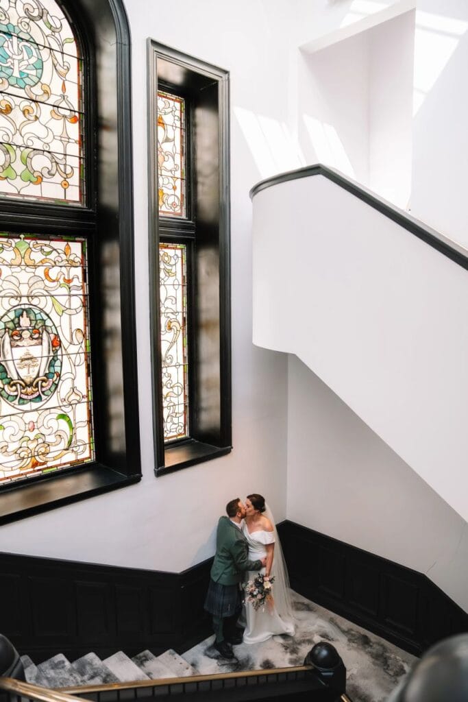 Lynsey and Mark: 23 Montrose Street in Glasgow and Glaschu