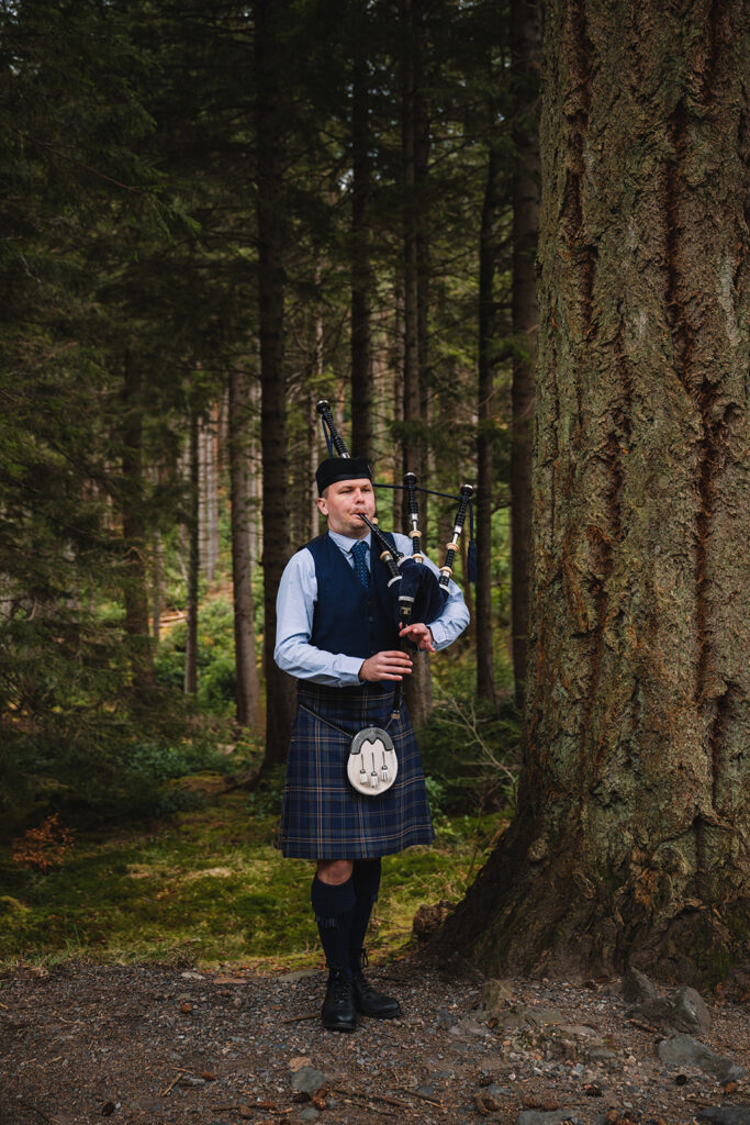 glencoe elopement bagpiper