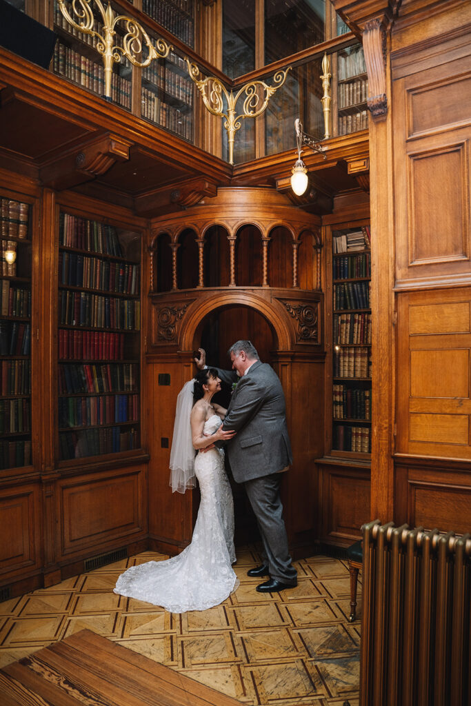 Krissee and Brent - Elopement at the Royal College of Physicians in Edinburgh