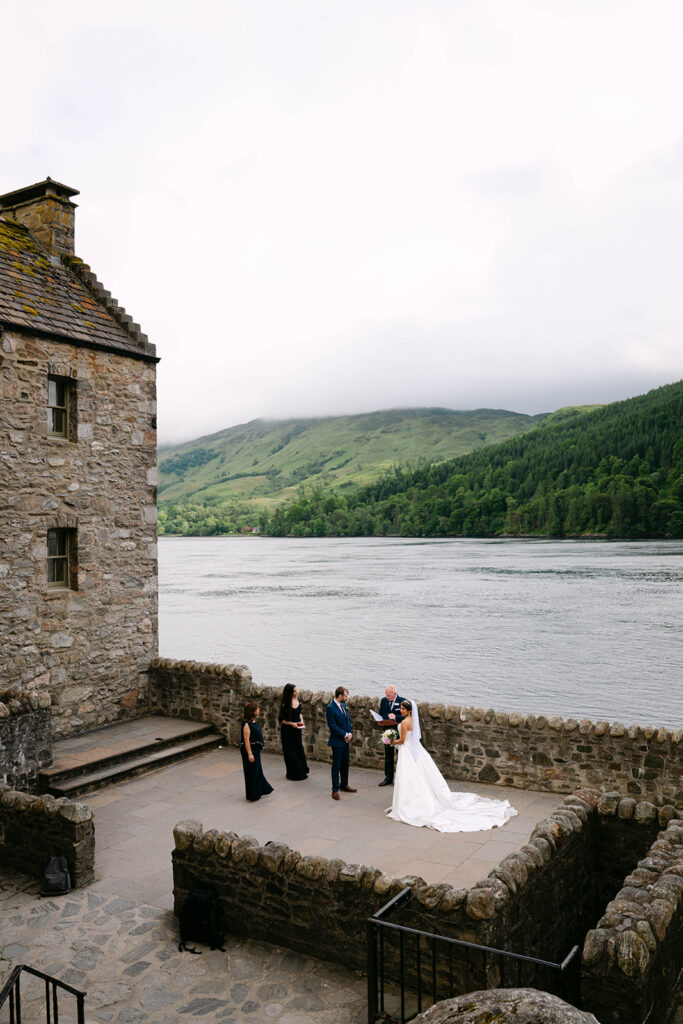 Ra'na and David eilean donan castle wedding