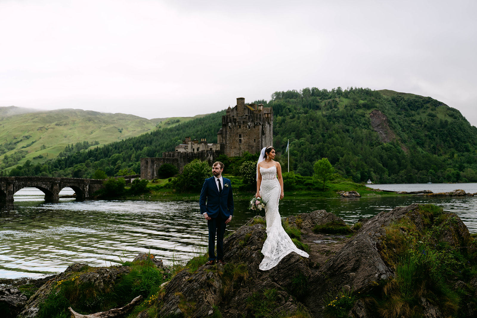 Ra'na and David eilean donan castle wedding