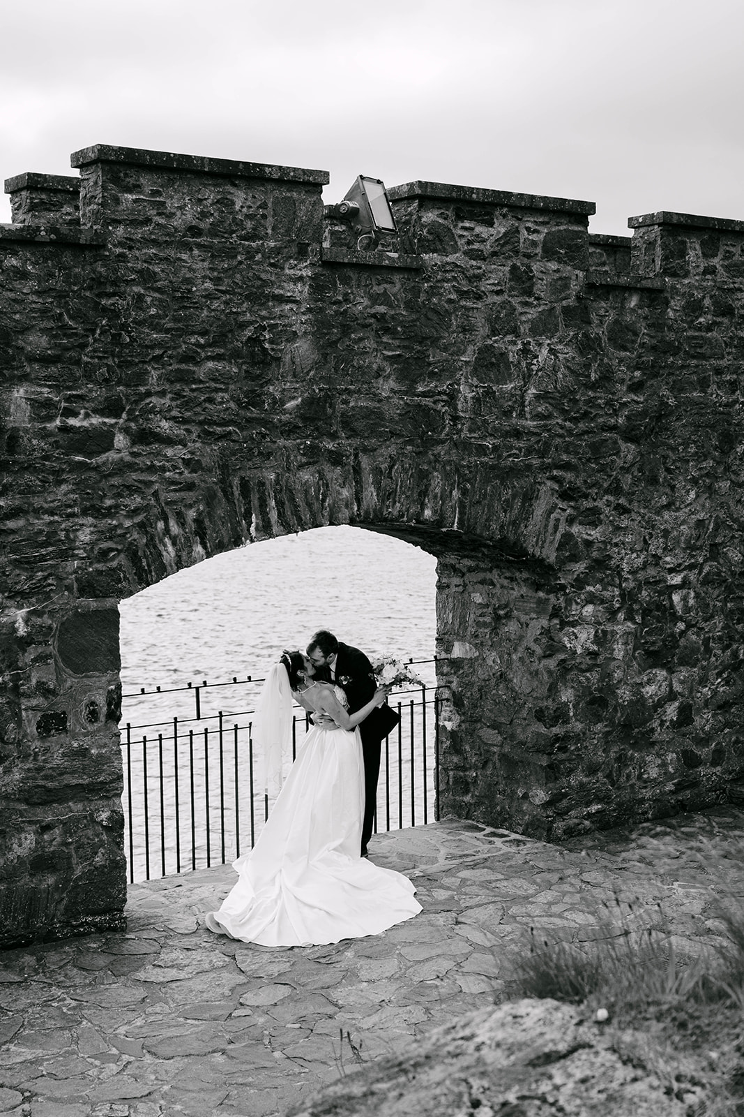 Ra'na and David eilean donan castle wedding
