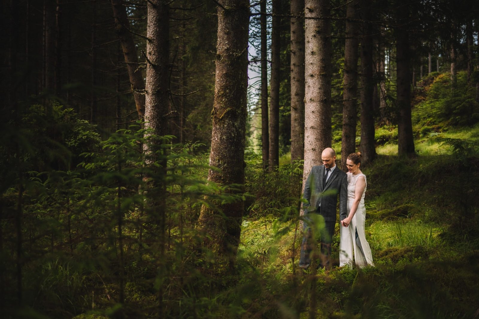 kat and douglas scotland lochside forest elopement